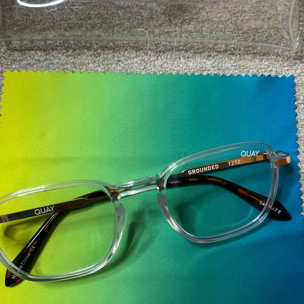 Quay Australia Blue Light Frames